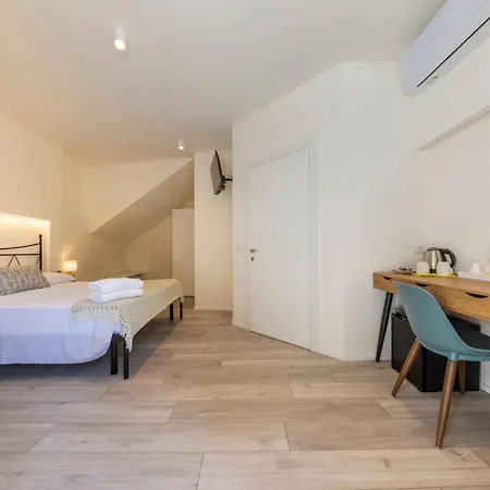 Bed & Breakfast Corte Garibaldi 3*