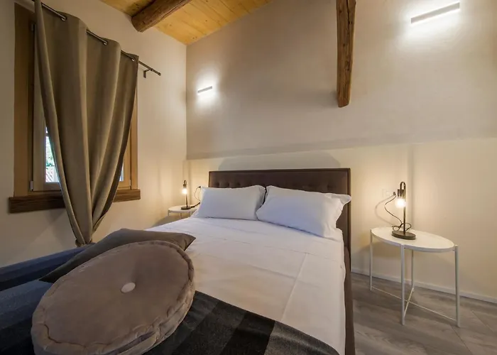 فندق مبيت وإفطار Corte Garibaldi 3*